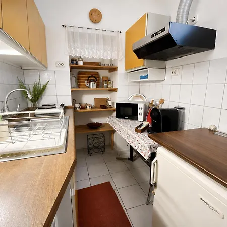 Tomaji Szederfas - Ket Lepesre A Koezponttol - Ingyenes Parkolas! Апартаменты